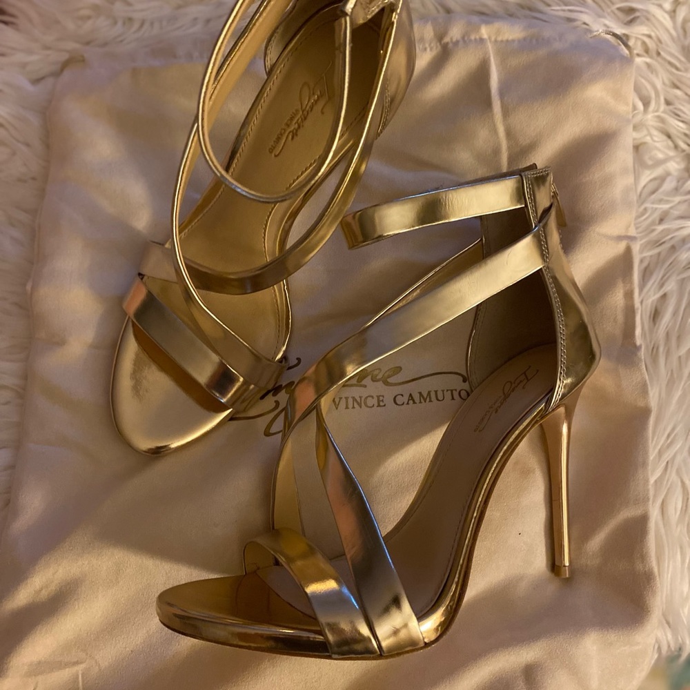 Vince Camuto IM Devin2 Heels in Soft Gold